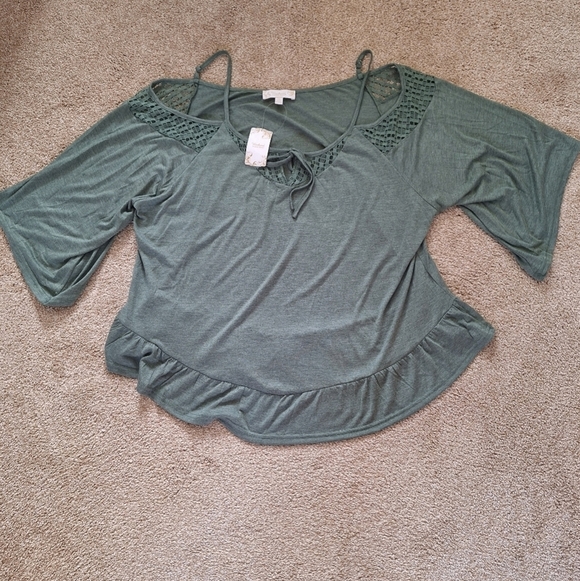 NWT Suzanne Betro Womens Green Lightweight Top. Size 3X - Picture 8 of 8